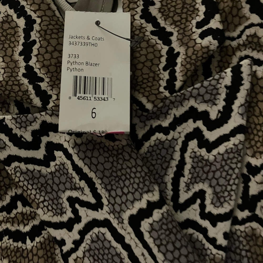 Cabi Python Blazer - Picture 9 of 11